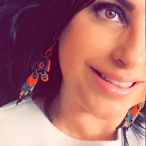 Meet your Posher, Annie